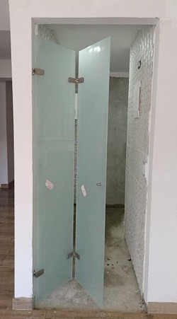 PUERTAS PARA OFICINAS